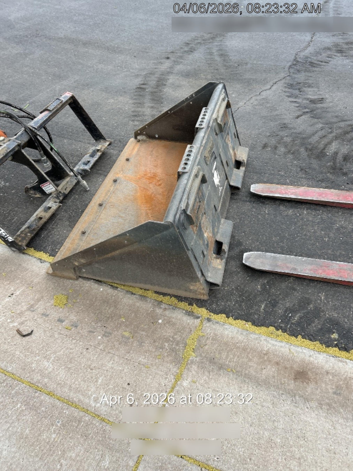2022 ARROW MATERIAL HANDLING 48" Pallet Forks - Arrow
