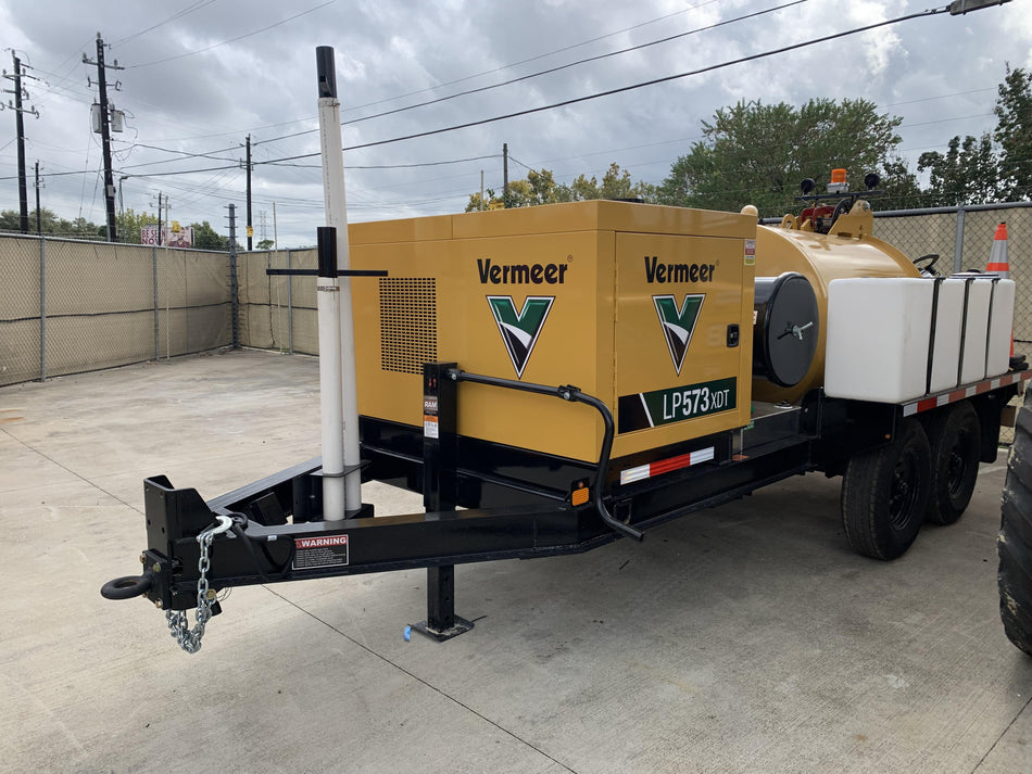 2021 VAC-TRON LP573XDT
