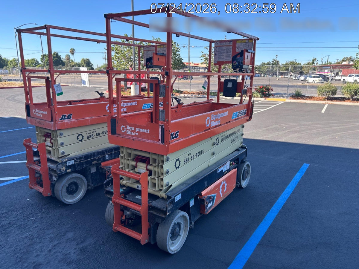 2022 JLG ES2632