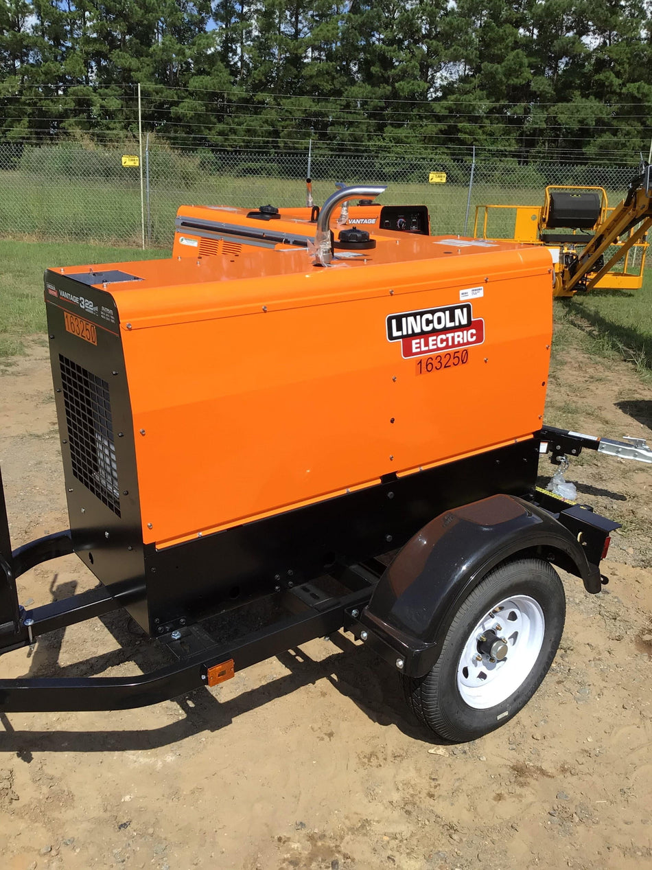 2021 Lincoln Electric Vantage 322 Vantage 322 Ready Pak 3 w/ Decals, ORANGE (includes trailer, cable rack, fender light kit) NO Telematics