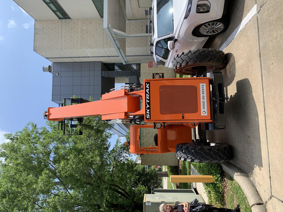 2021 JLG 6036
