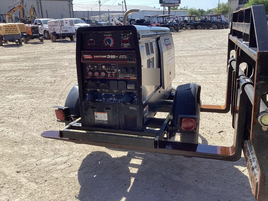 2020 Lincoln Electric Vantage 322 Welder Ready-Pak 3, w/ GPS & Decals (includes trailer, cable rack, fender light kit)