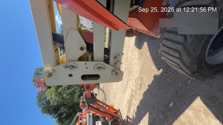 2019 JLG 450AJ