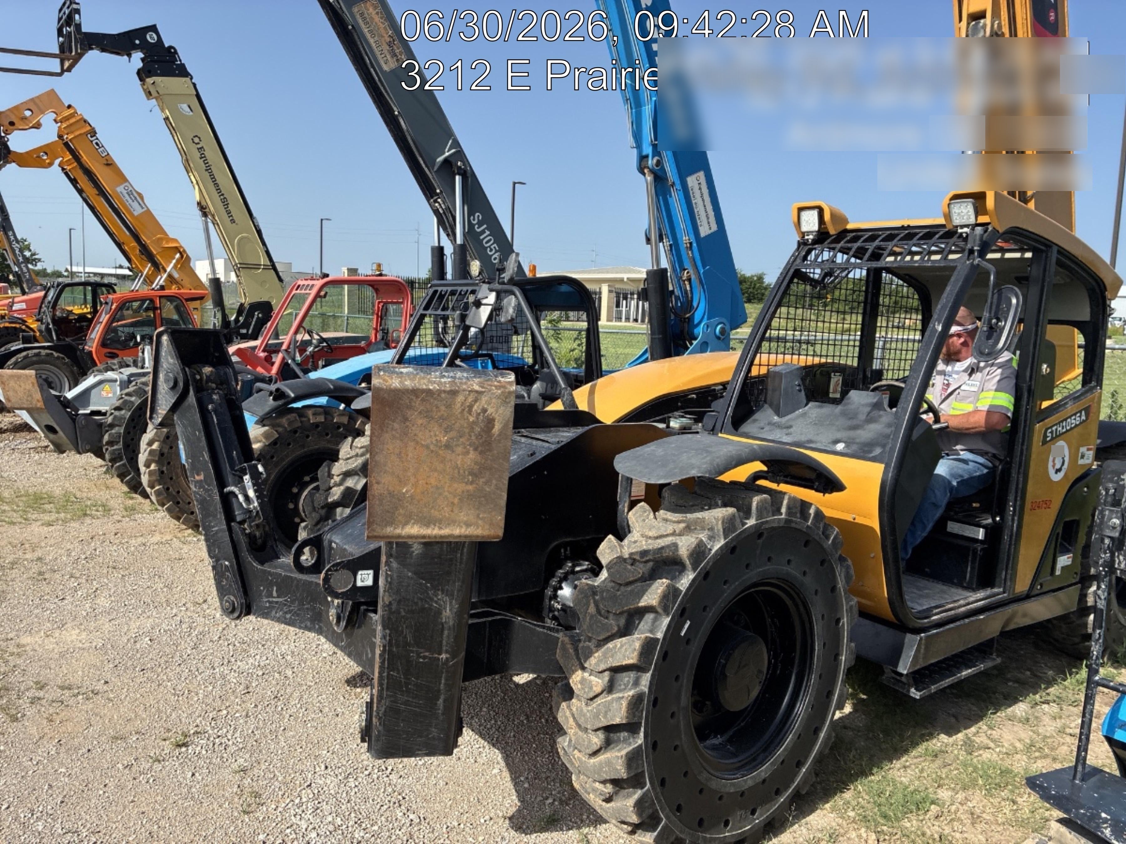 2023 SANY STH1056