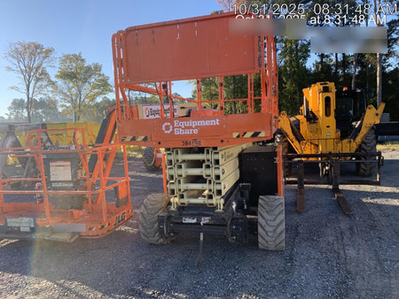 2023 JLG ERT4069