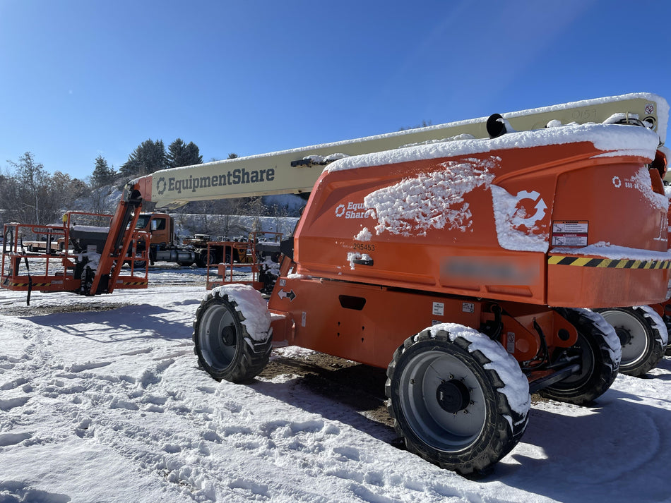 2023 JLG 660SJ