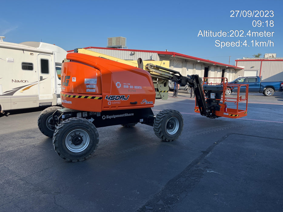 2023 JLG 450AJ