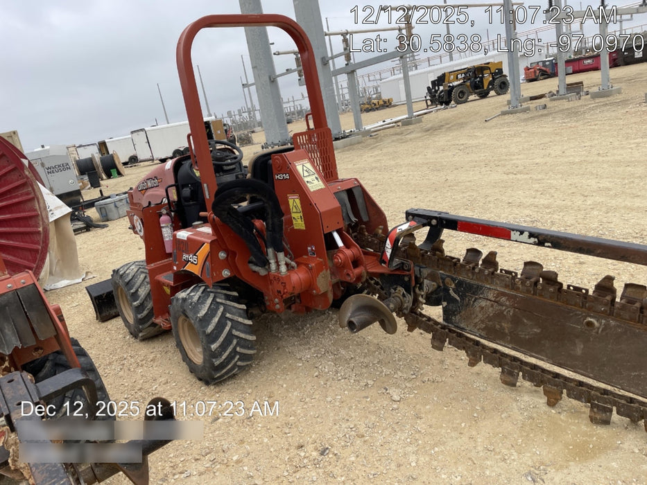 2017 DITCH WITCH RT45A