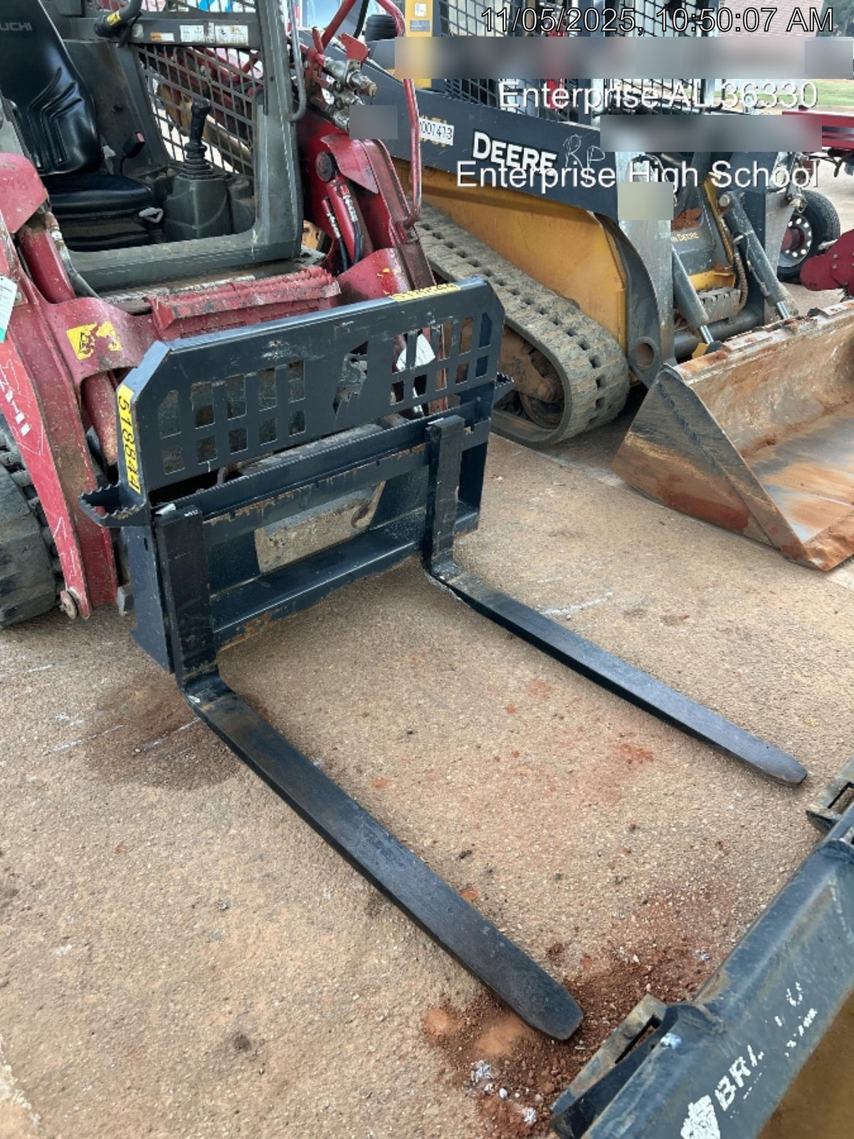2025 SOLESBEE 48" Pallet Forks - Solesbee
