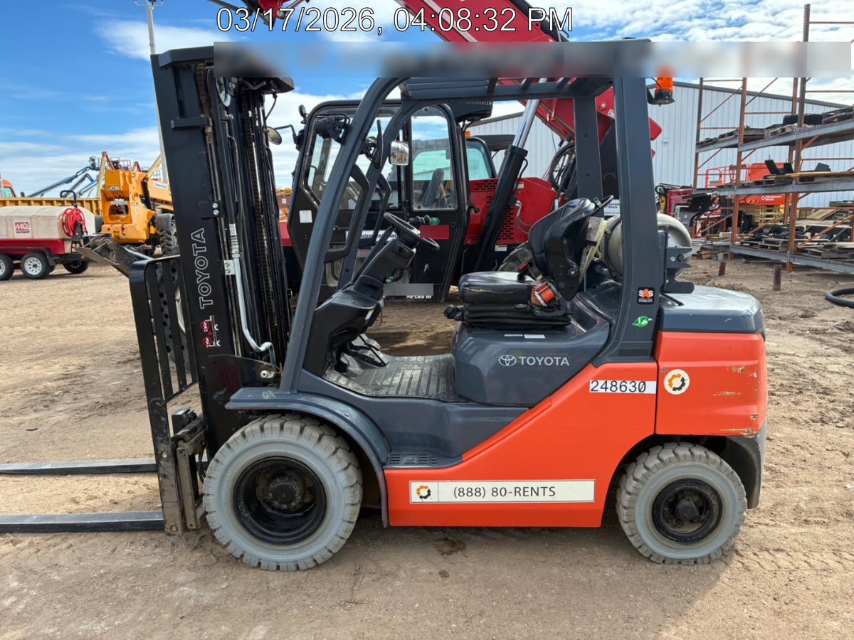 2022 TOYOTA 50-8FGU25