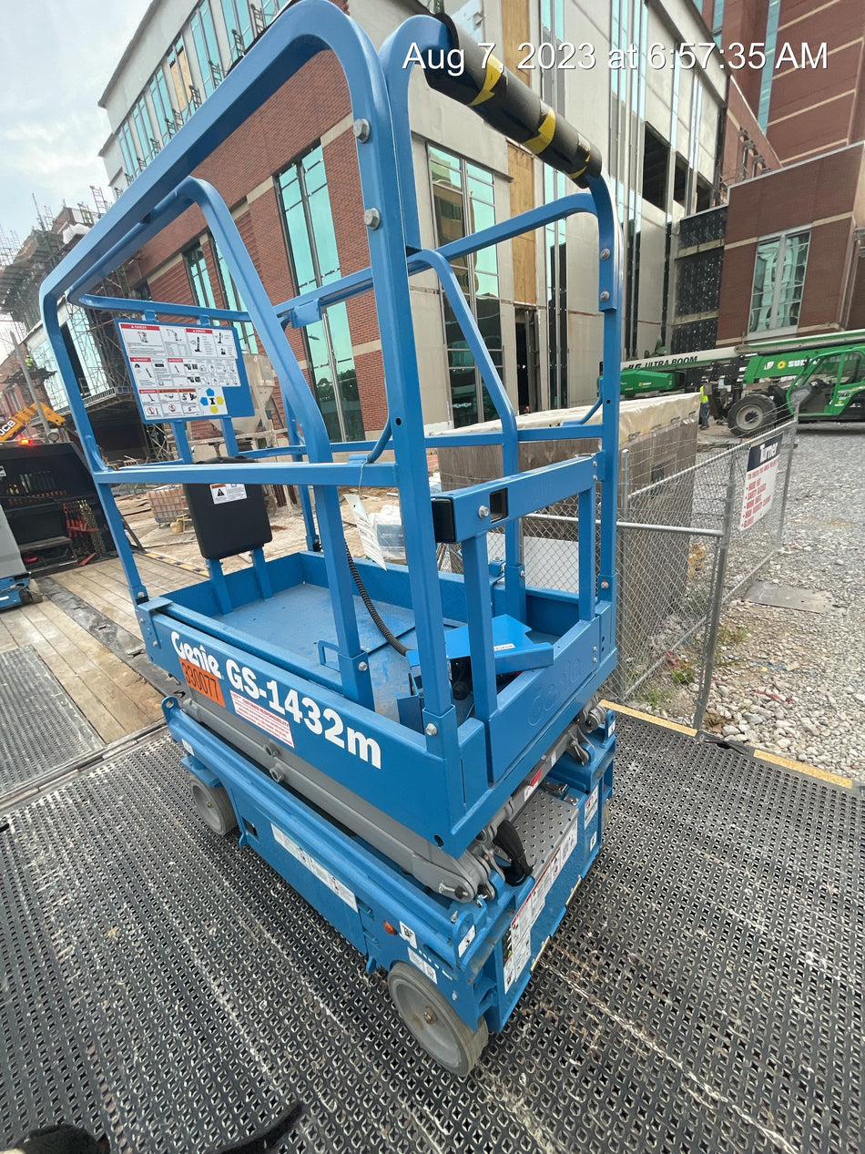2023 GENIE GS-1432