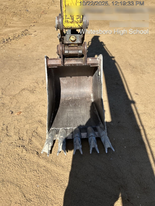 Wacker Neuson ET90 Wacker Neuson ET90 w/TRK, CAB, Bucket