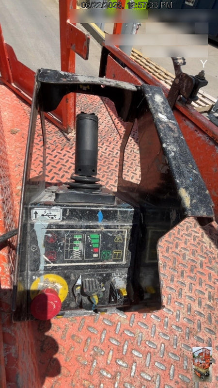 2022 JLG ES1932