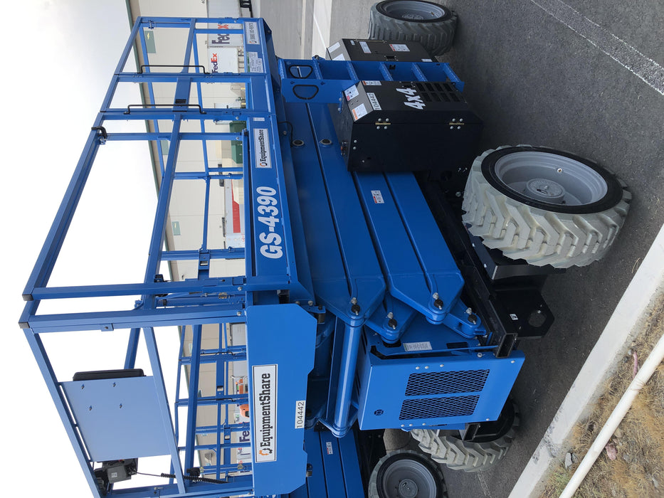 2020 GENIE GS-4390 RT