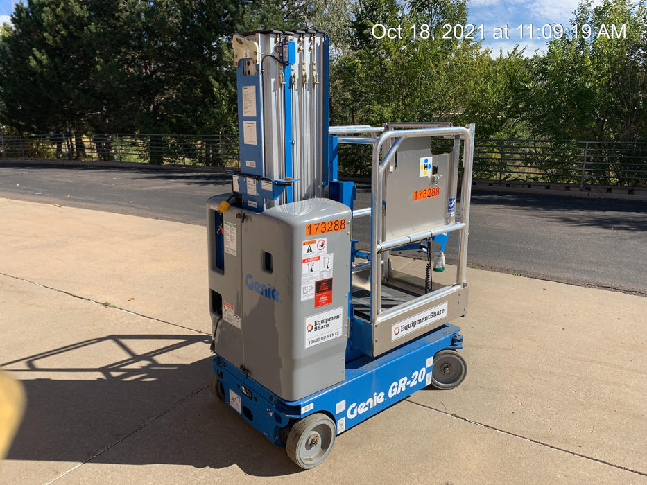 2021 GENIE GR-20