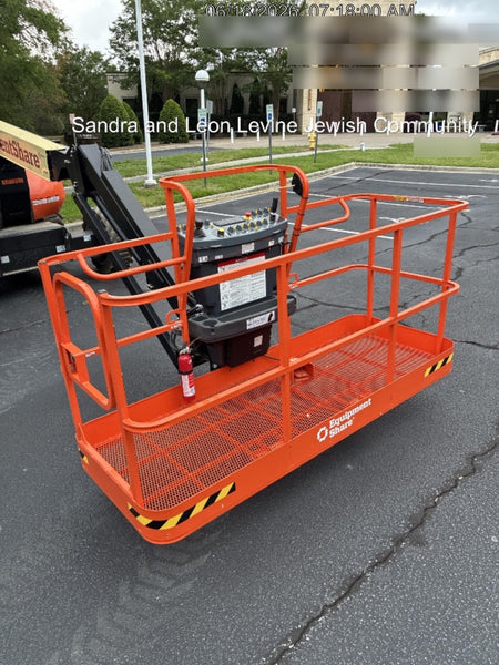 2026 JLG 600AJ