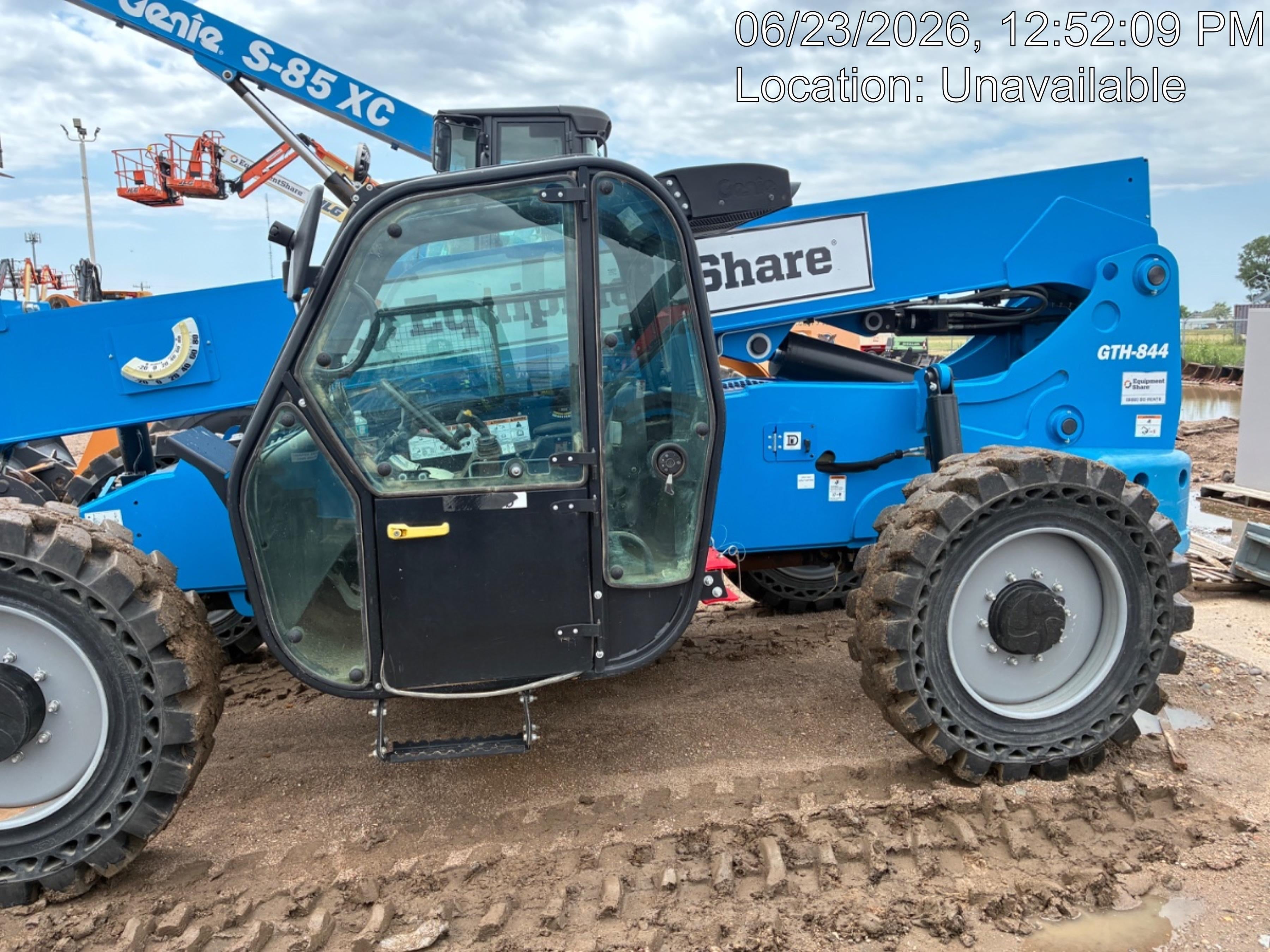 2022 GENIE GTH-844