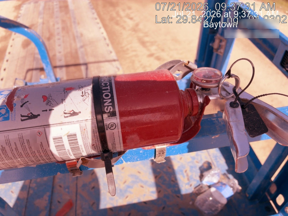 2023 GENIE GS-3232
