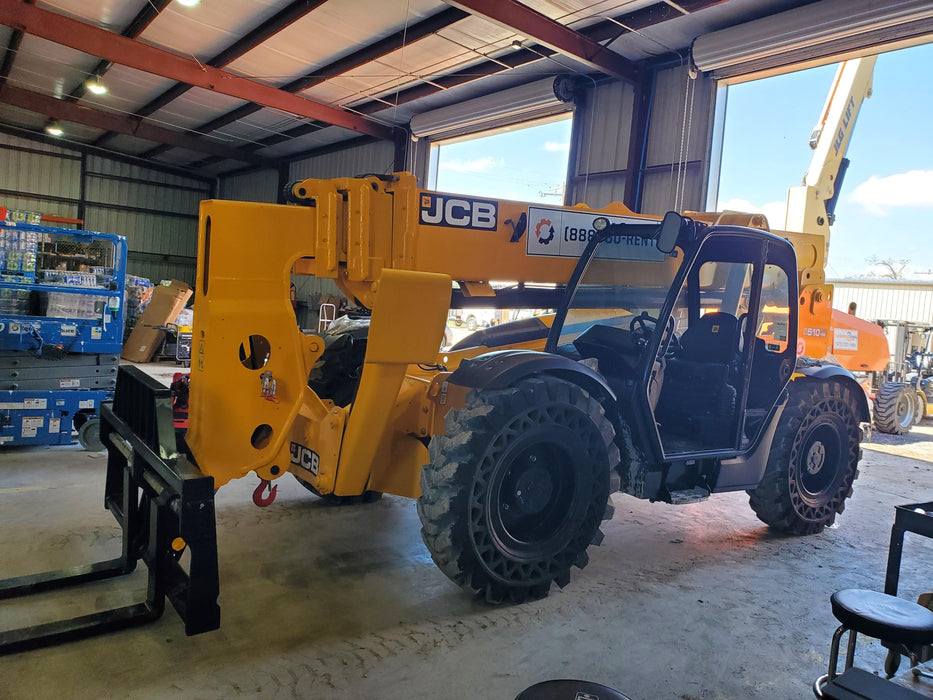 2020 JCB 510-56 Canopy, Solid Tires, Work Lights, Beacon, Aux Hydraulics, Back up Alarm, Lifting Eye, ES Decals