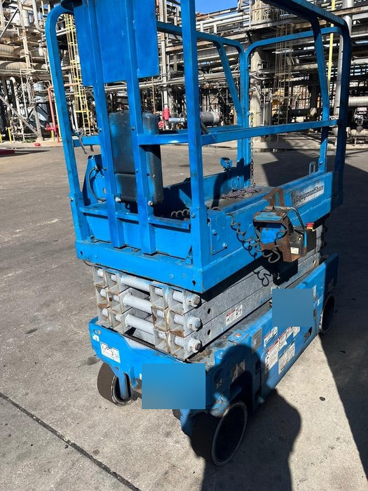 2019 Genie GS-1930 Fixed Rails with Chain Entry