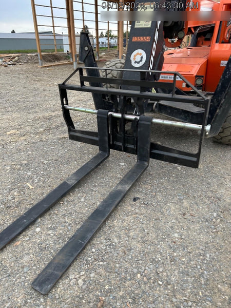 2021 SKYTRAK 10054