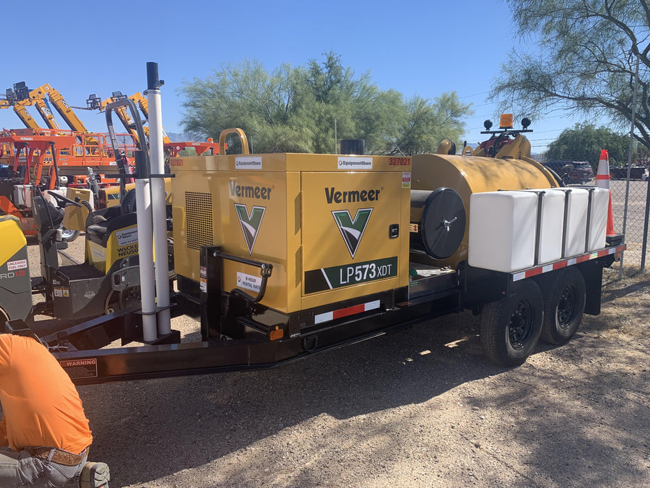 2023 Vac-Tron LP573XDT T4 Koehler Diesel Engine, 500 Gallon Debris Tank, x2 100 Gallon Water Tanks
