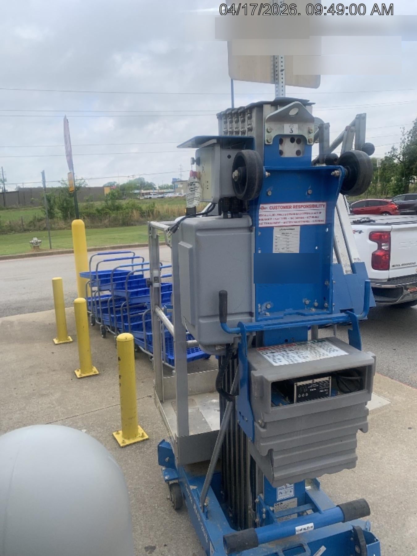 2019 GENIE AWP-30S