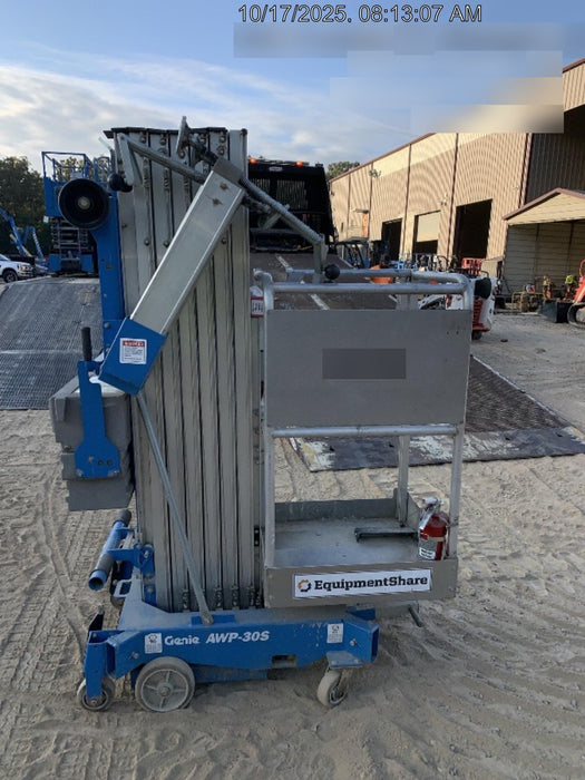 2019 GENIE AWP-30S
