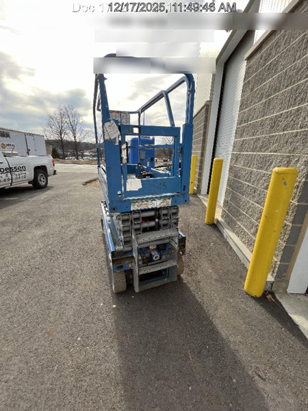 2020 Genie GS-1930 Solid Non Marking Tires, Beacon, Folding rails with half height swing gate