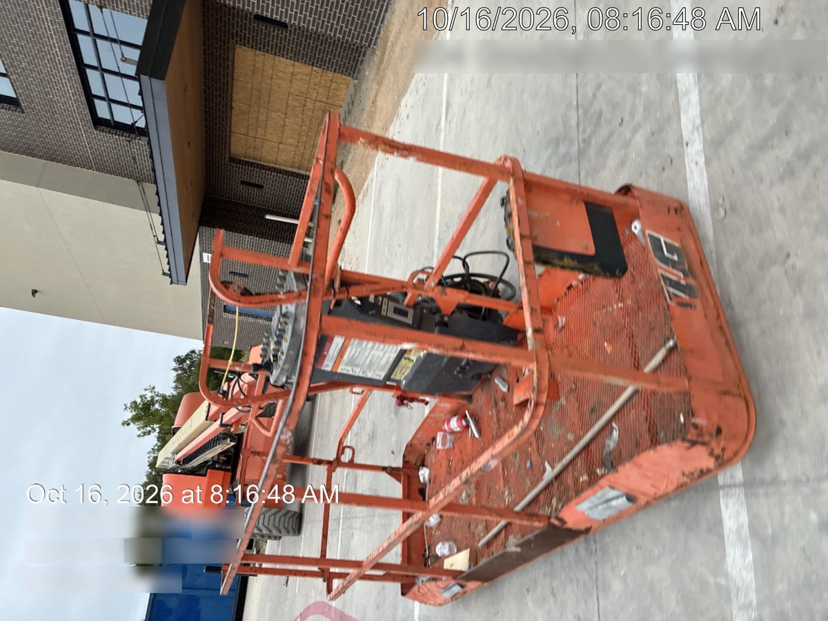 2019 JLG 660SJ