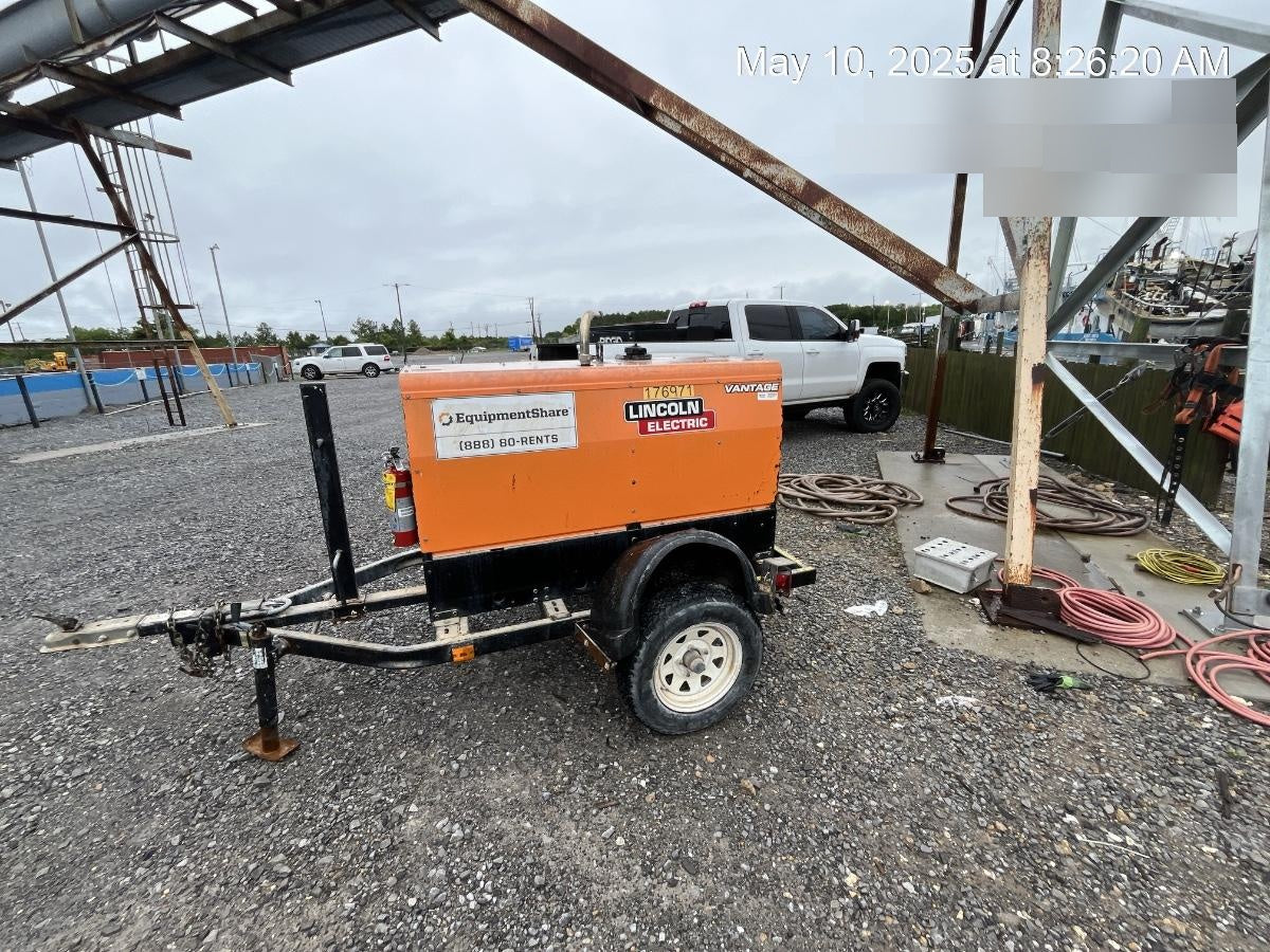 2021 Lincoln Electric Vantage 322 Vantage 322 Ready Pak 3 w/ Decals, ORANGE (includes trailer, cable rack, fender light kit) NO Telematics