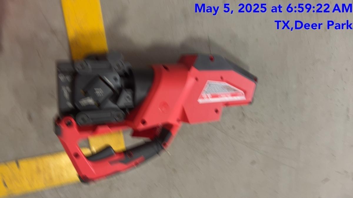 2024 MILWAUKEE 2933-21