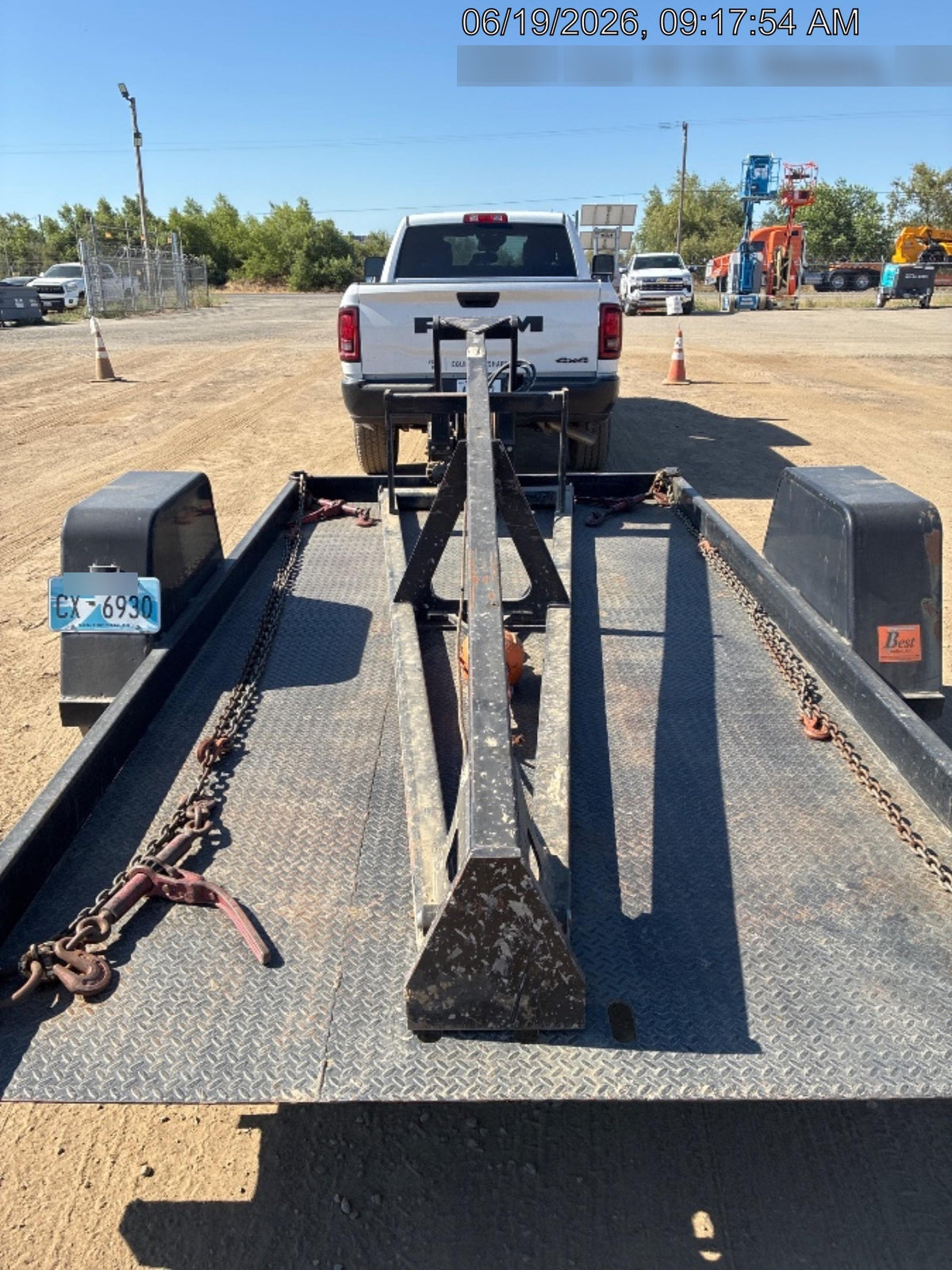 2024 JLG 1001099351