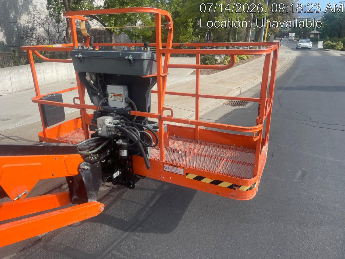 2023 JLG 660SJ