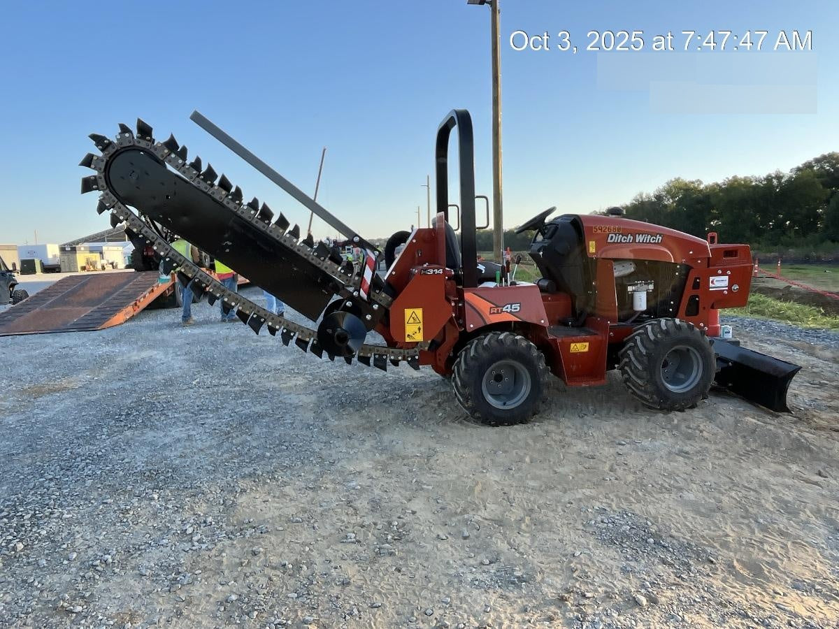 2025 DITCH WITCH RT45B