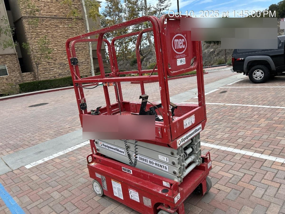 2020 MEC 1330SE Solid NM Tires, Steel Swing out Doors, LCS, Beacon, 900W Inverter