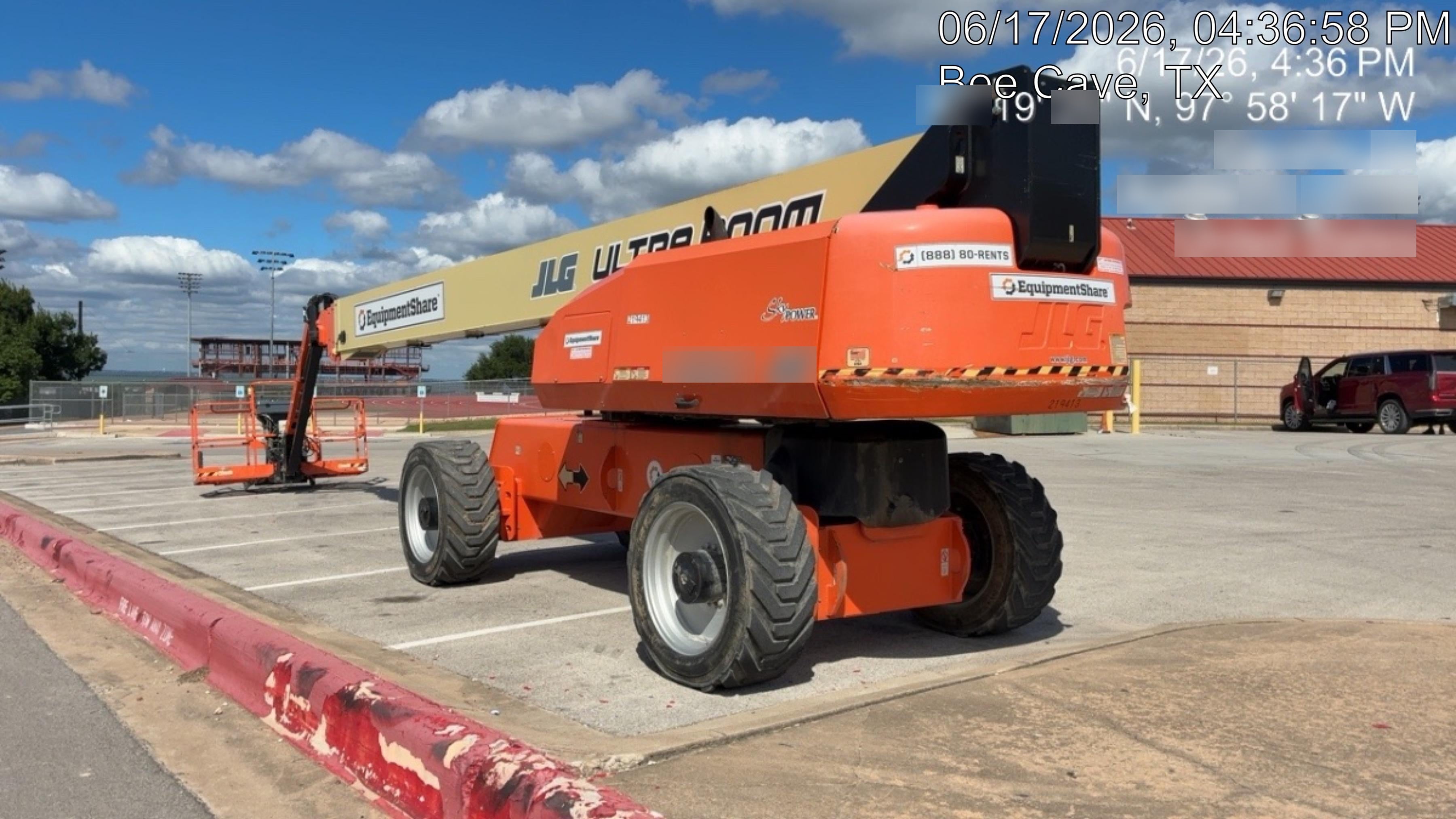 2022 JLG 1350SJP