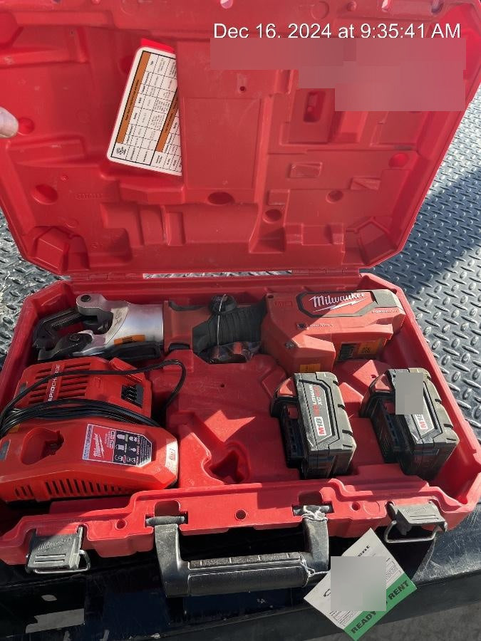 2021 MILWAUKEE 2877-22