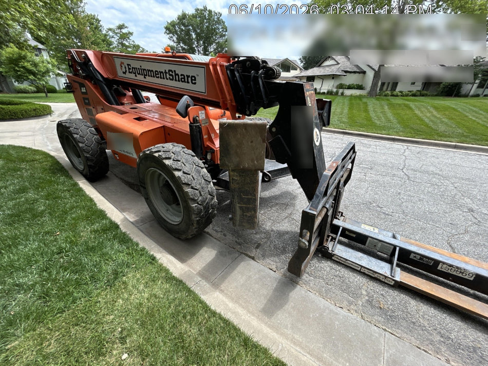 2021 SKYTRAK 12054