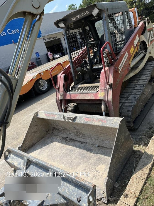 2019 Takeuchi TL8 Canopy, 15" Wide Rubber Tracks, Back-up Alarm, Front & Rear Working Lights, Auxiliary Hydraulics, Two-Speed Travel, Electronic Monitoring System 76" HD Smooth Dirt Bucket with Bolt-On Edge, 20.3 cubic feet Capacity