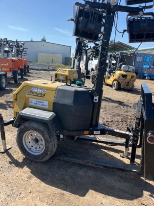 2022 Allmand NLV3GR (4) LED Light Fixture 350W, 23' Vertical Mast, 3kW Prime, Towable, ES Decals, T3