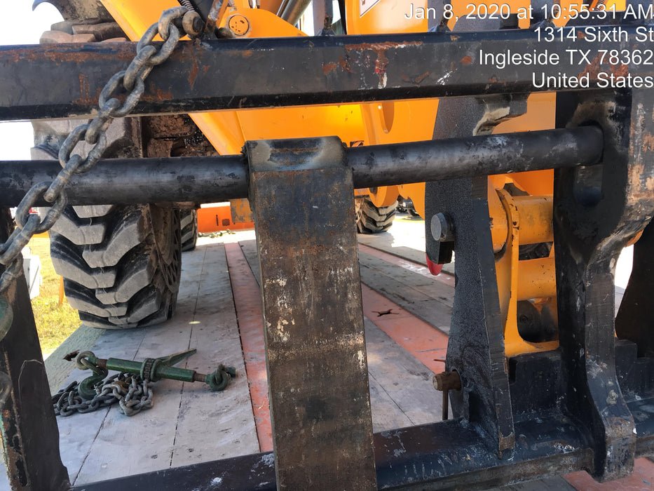 2018 JCB 510-56 JCB 510-56 Telehandler 74 HP w/CAB/HVAC, Beacon, Worklights, Aux Hydraulics, Solid Tires, 60" Carriage/Forks