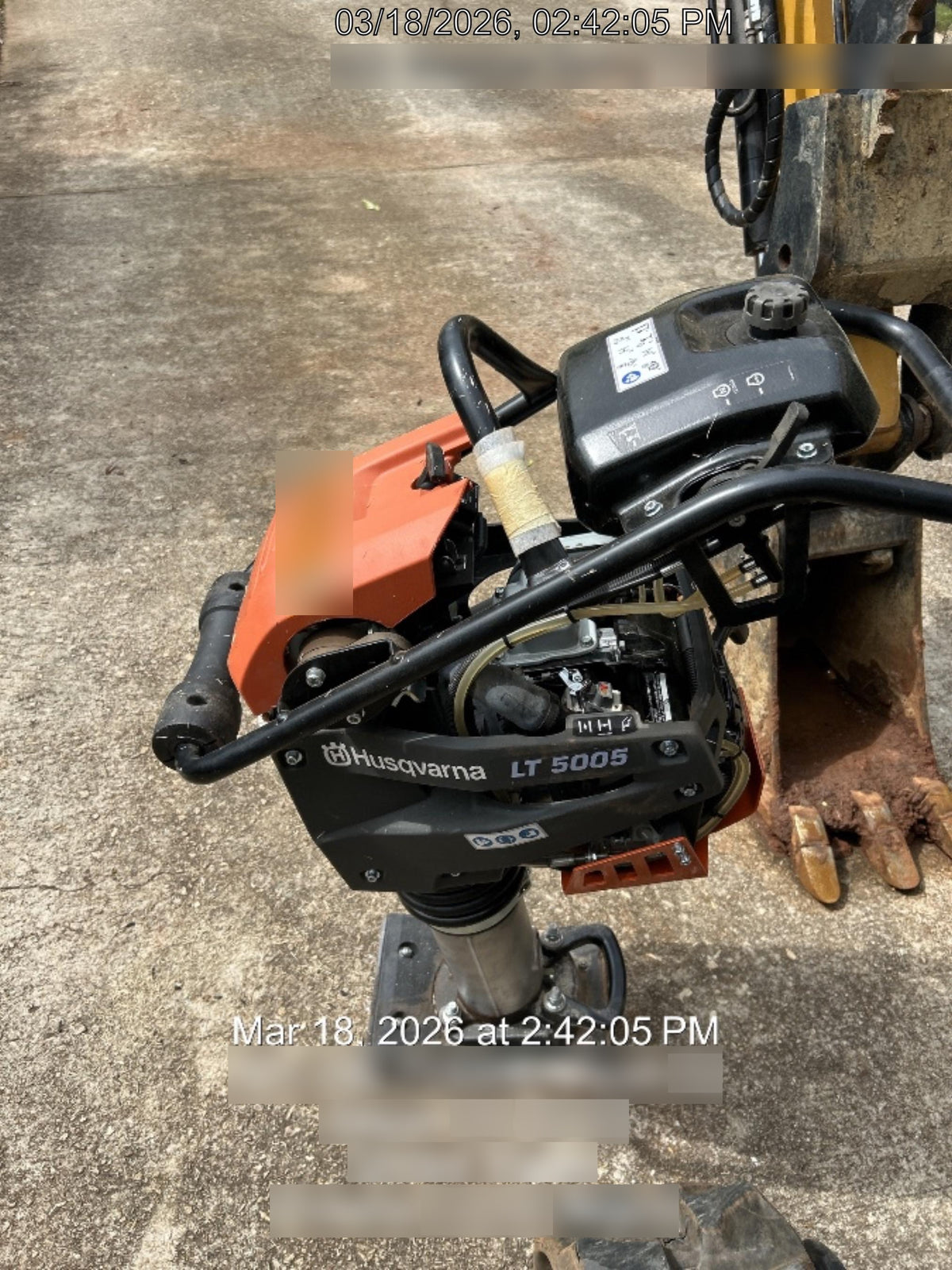2025 HUSQVARNA LT5005