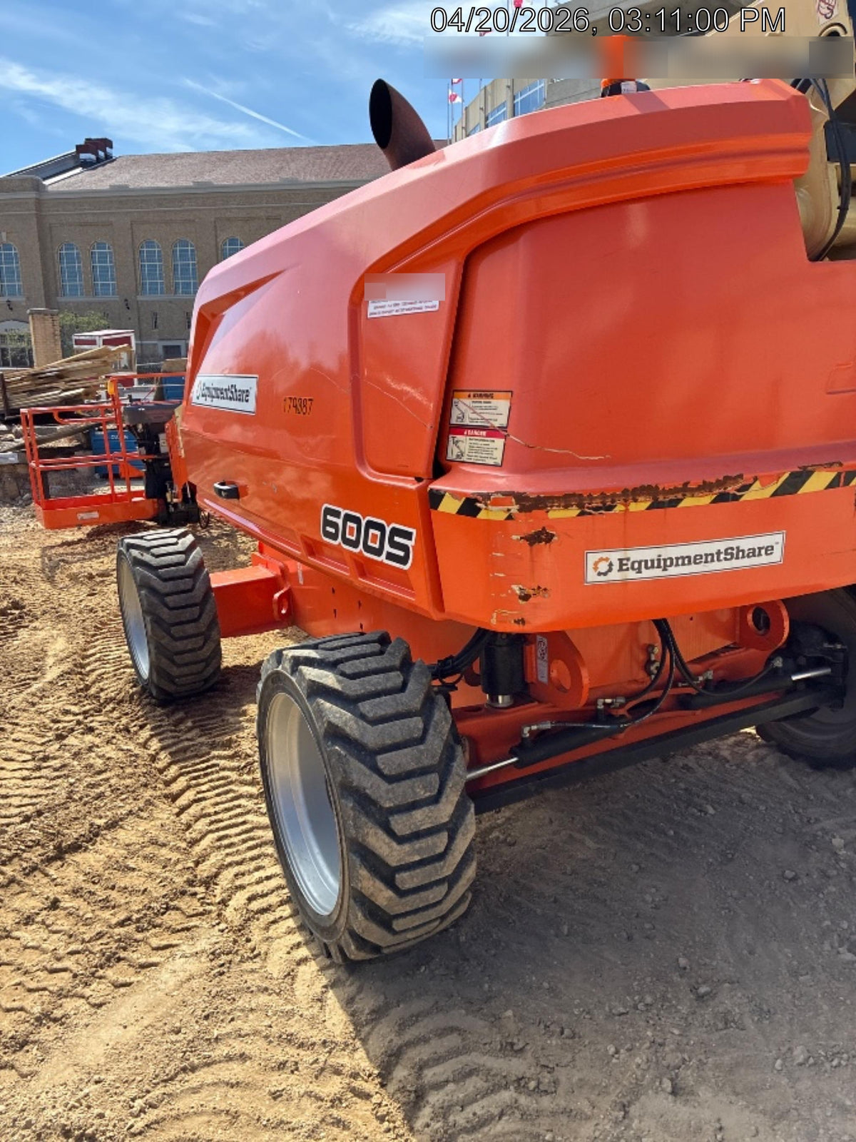 2021 JLG 600S