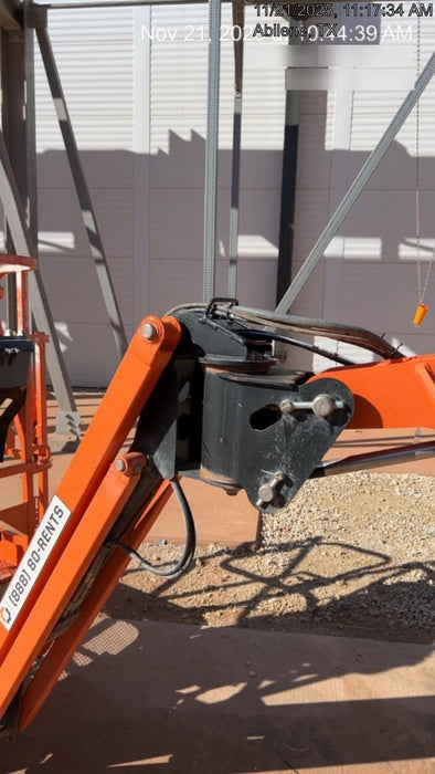 2019 JLG E300AJP