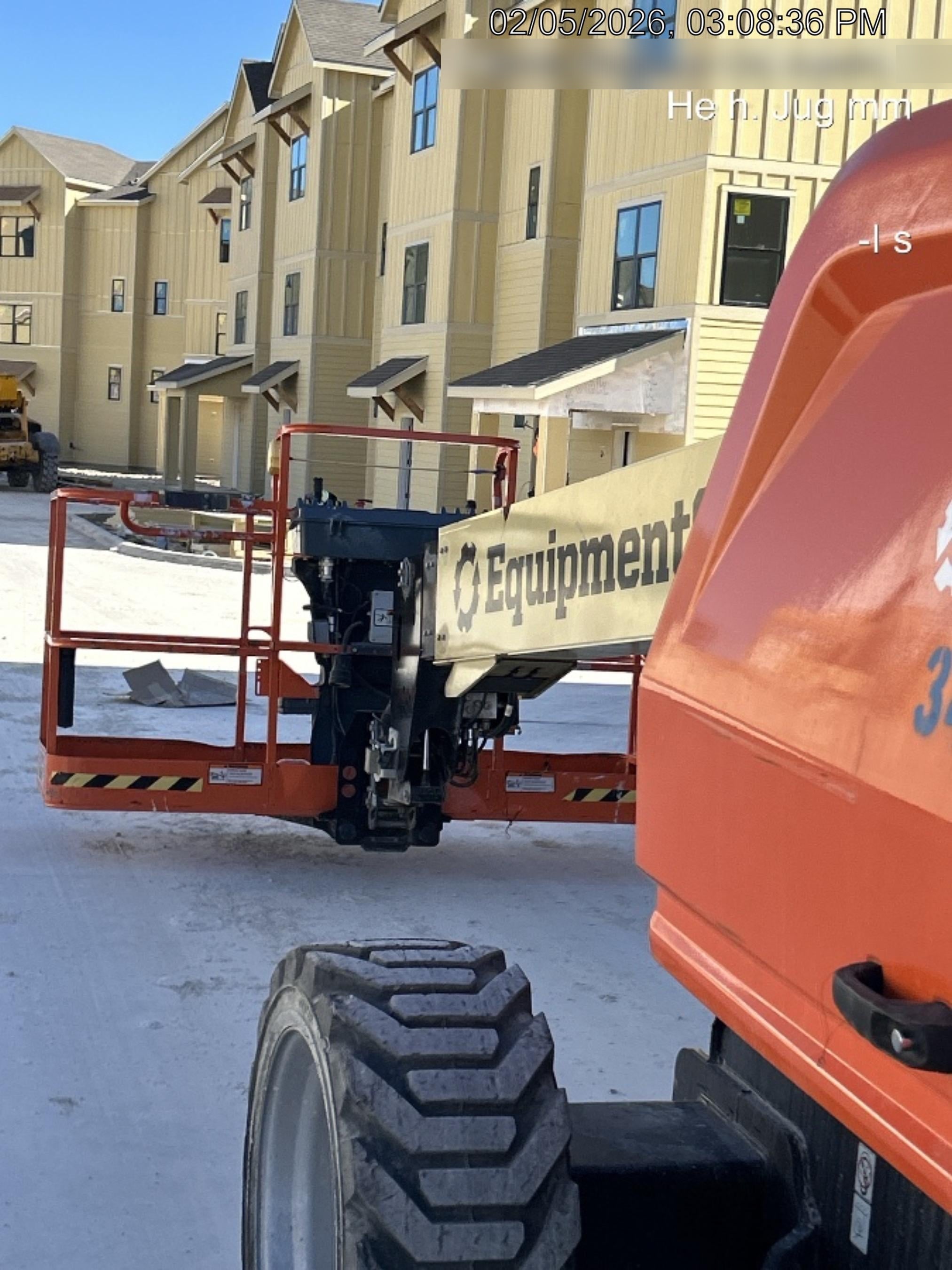 2023 JLG 600S