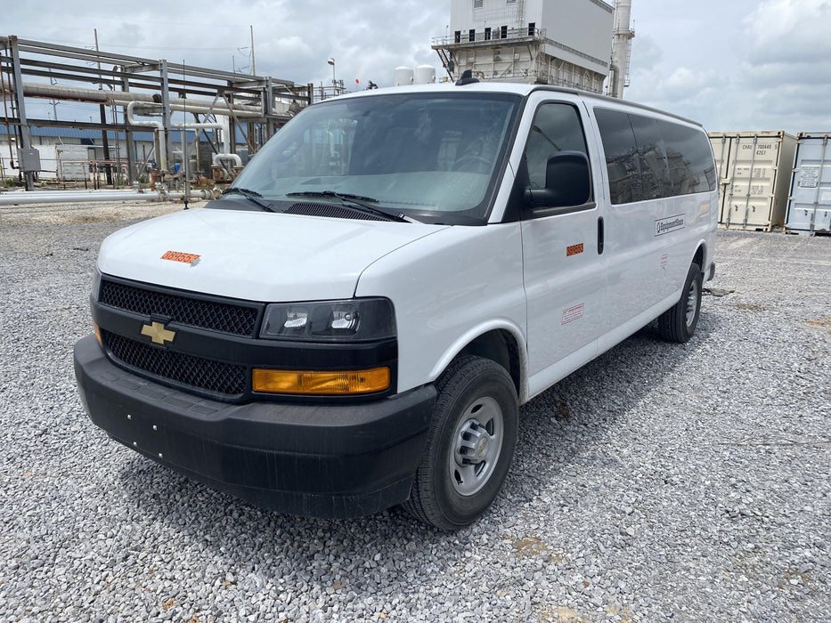 2023 CHEVROLET Express Van - Rental