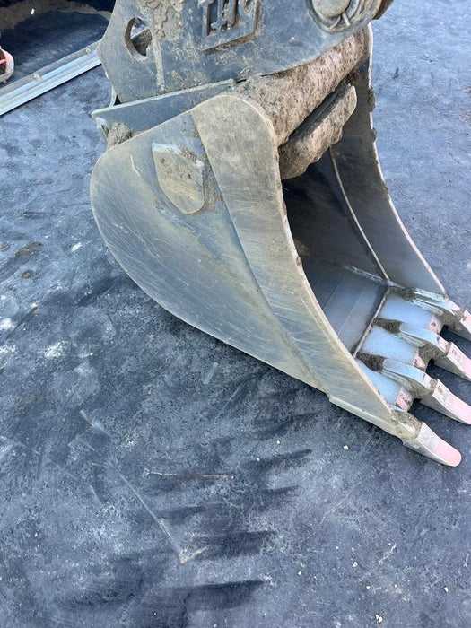 2023 SOLESBEE 24" Bucket, Tooth, Mini Excavator - Solesbee