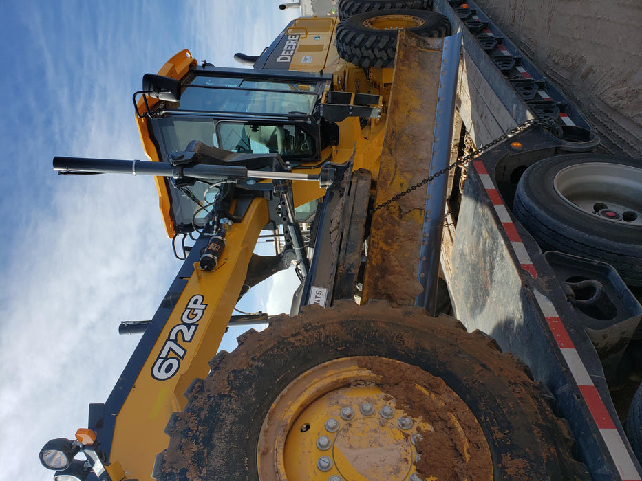 2019 JOHN DEERE 672G