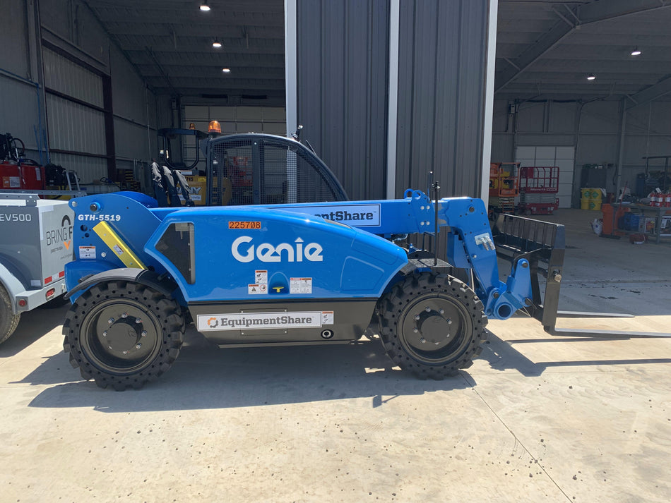 2022 GENIE GTH-5519